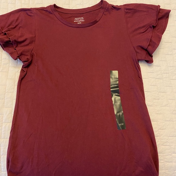 Banana Republic designer Tee - Picture 1 of 5